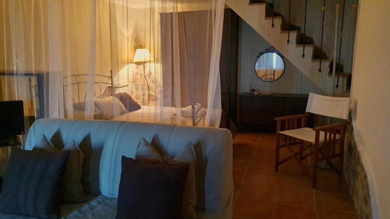 סנטה קתרינה דלו איאוניו Perla Del Borgo Appartamenti מראה חיצוני תמונה