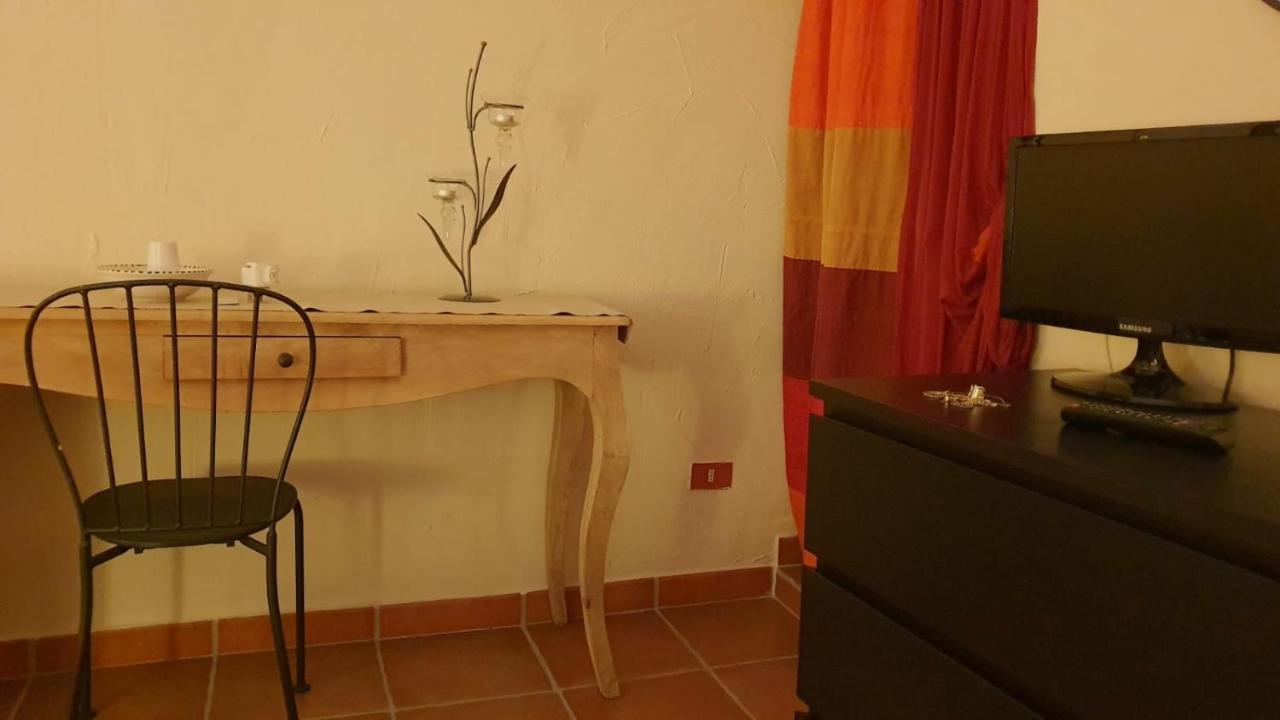 סנטה קתרינה דלו איאוניו Perla Del Borgo Appartamenti מראה חיצוני תמונה