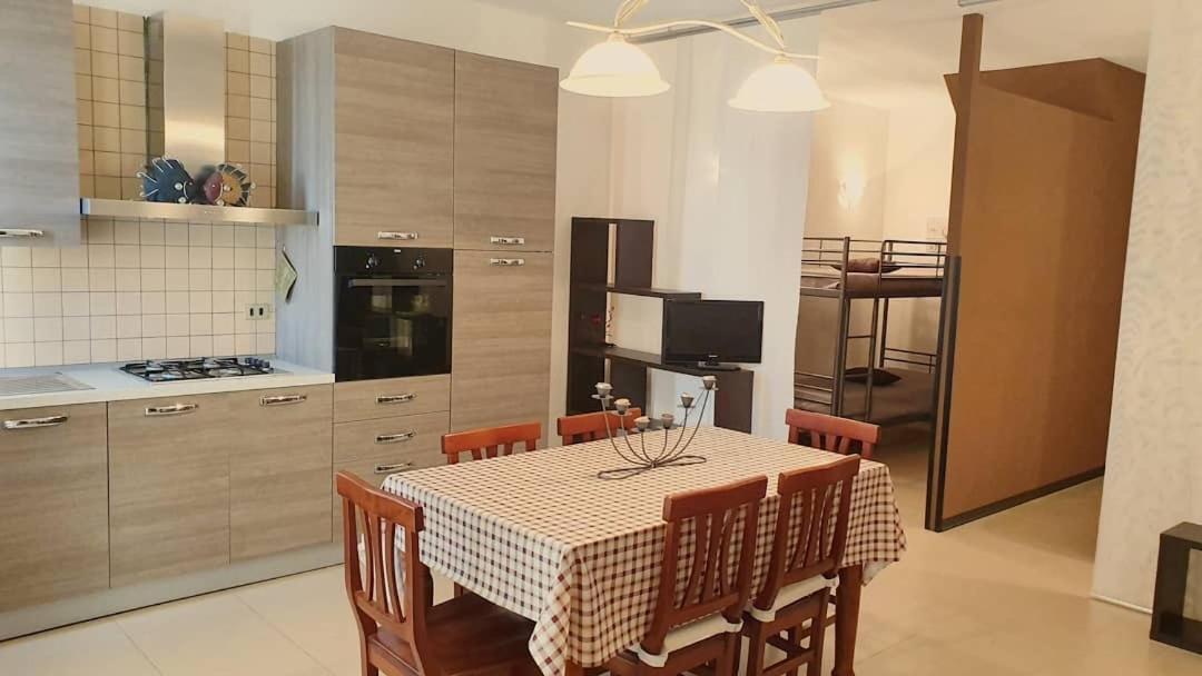 סנטה קתרינה דלו איאוניו Perla Del Borgo Appartamenti מראה חיצוני תמונה